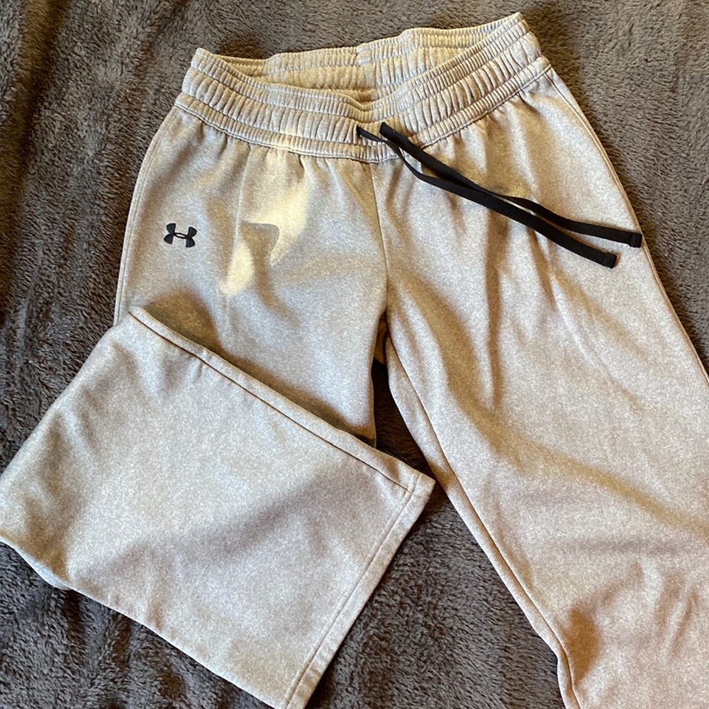 Grey Under Armour sweatpants